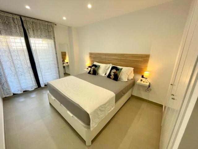Gatu Premium Alma Marinera, Preferente Mayores De 25 Anos Y Familias Cadiz Ngoại thất bức ảnh