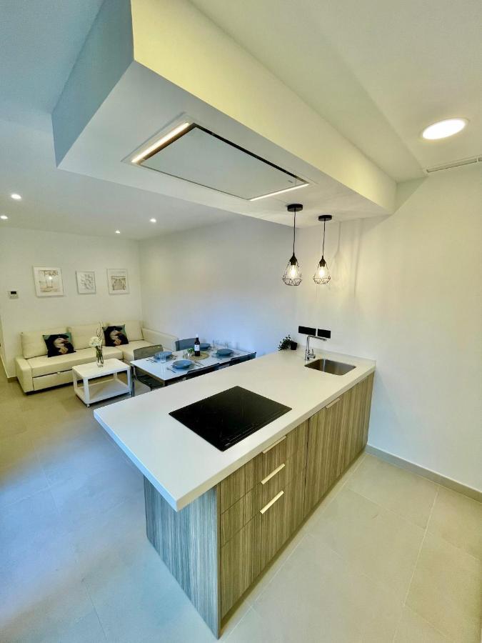 Gatu Premium Alma Marinera, Preferente Mayores De 25 Anos Y Familias Cadiz Ngoại thất bức ảnh