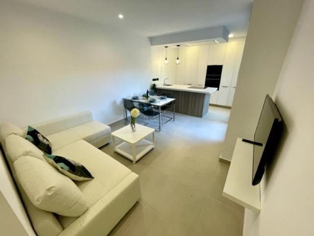 Gatu Premium Alma Marinera, Preferente Mayores De 25 Anos Y Familias Cadiz Ngoại thất bức ảnh